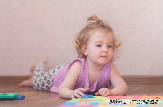 含木字女孩名字大全及起名指南，最新名字推荐与启示